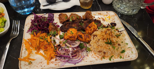 Photo of Qartol Turkish Restaurant - 14-16 King St, East Grinstead RH19 3DJ
